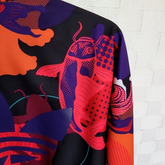 adidas Women's  CNY 2021 Track Jacket Size Large - Picture 5 of 13